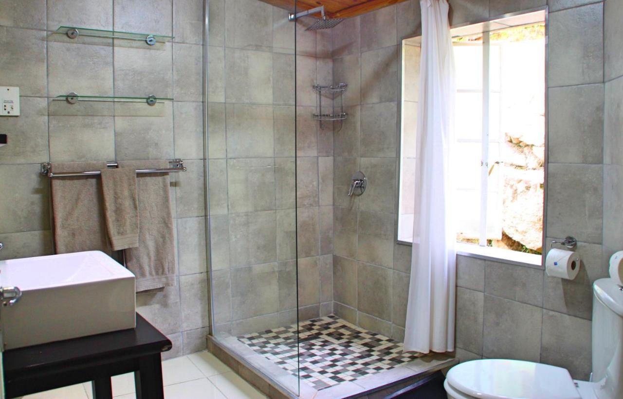 Gooderson Leisure Mountain View Cottages Self Catering And Timeshare Resort Drakensberg Garden Room photo