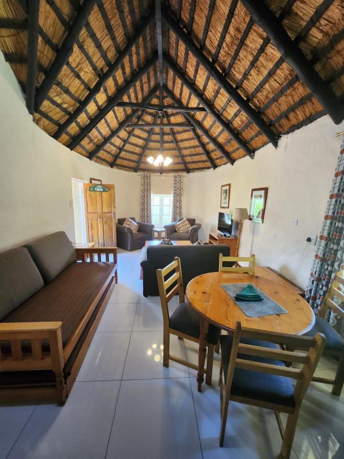 Gooderson Leisure Mountain View Cottages Self Catering And Timeshare Resort Drakensberg Garden Exterior photo